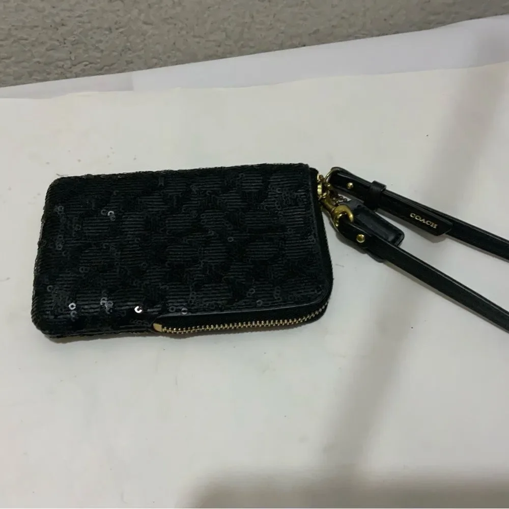 Coach Wristlet Poppy Black Sequin Signature  Zip Bag